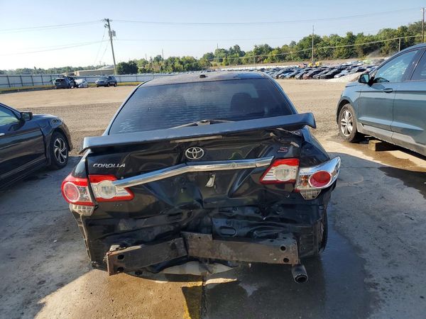 2012 TOYOTA COROLLA