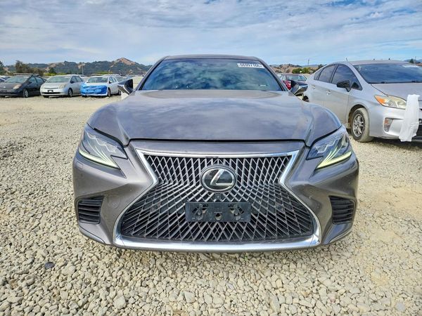 2018 LEXUS LS 500