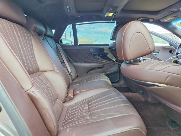 2018 LEXUS LS 500