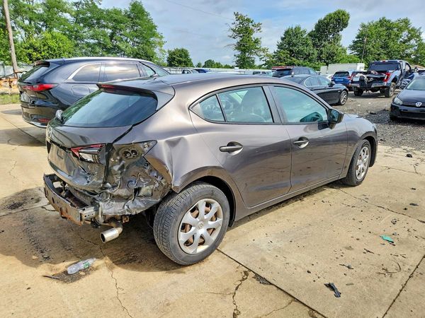 2014 MAZDA 3 Sport/GX
