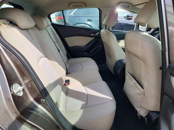 2014 MAZDA 3 Sport/GX