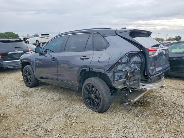 2025 TOYOTA RAV4 XSE
