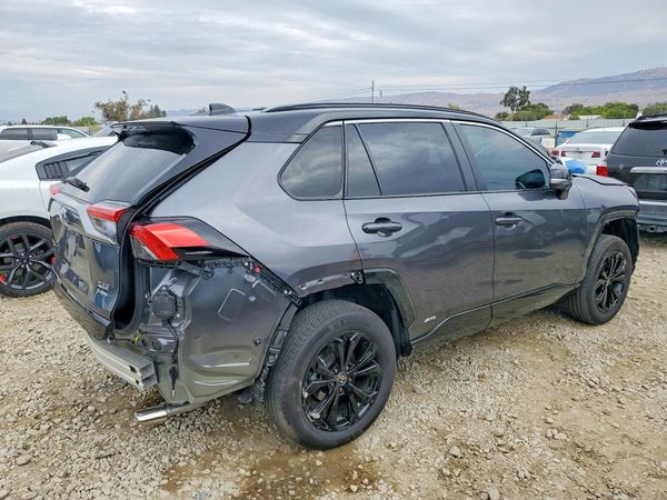 2025 TOYOTA RAV4 XSE