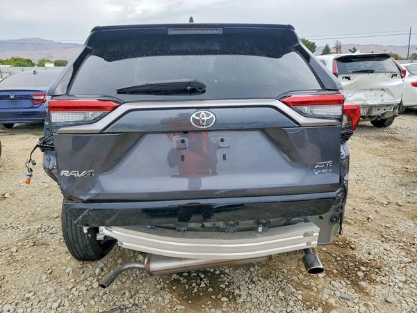 2025 TOYOTA RAV4 XSE