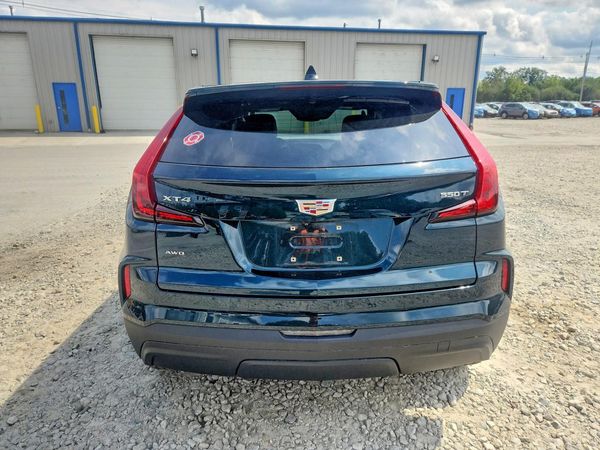 2024 CADILLAC XT4