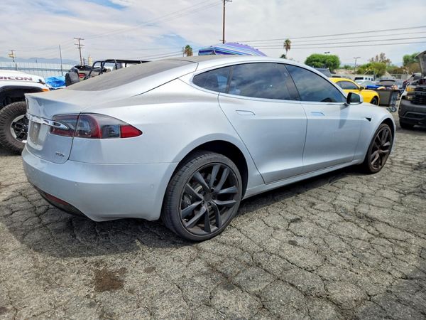 2018 TESLA MODEL S
