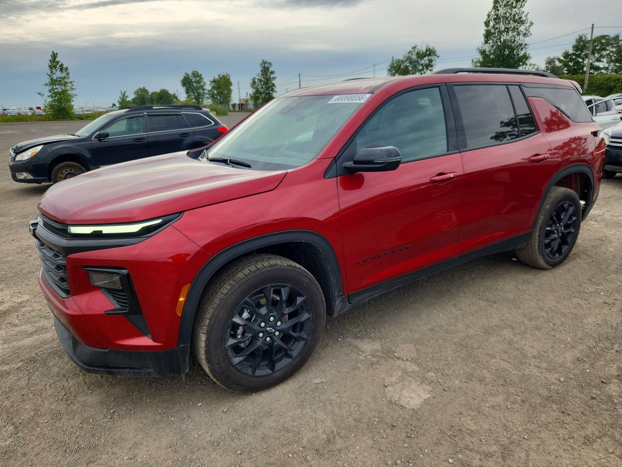 2026 CHEVROLET TRAVERSE LT — Front 3/4