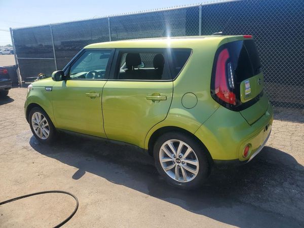 2017 KIA SOUL