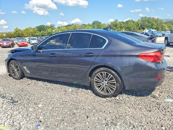 2020 BMW 530