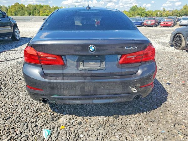 2020 BMW 530