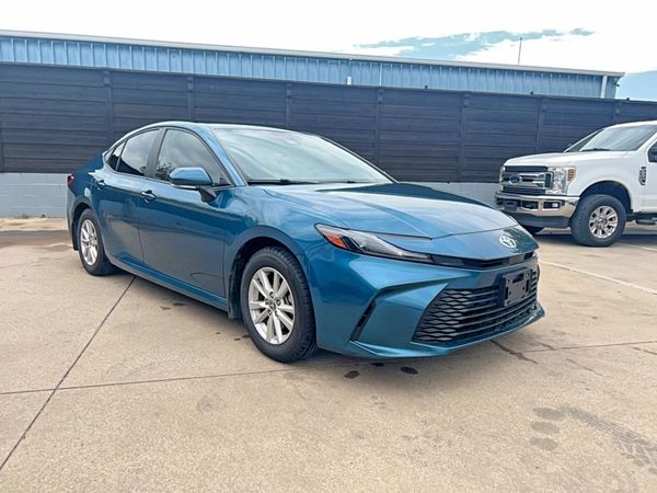 2025 TOYOTA CAMRY