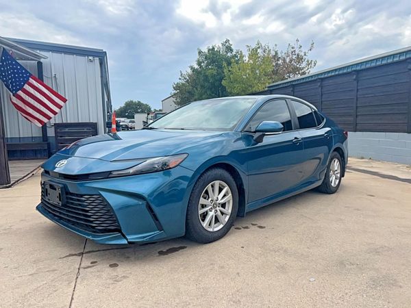 2025 TOYOTA CAMRY