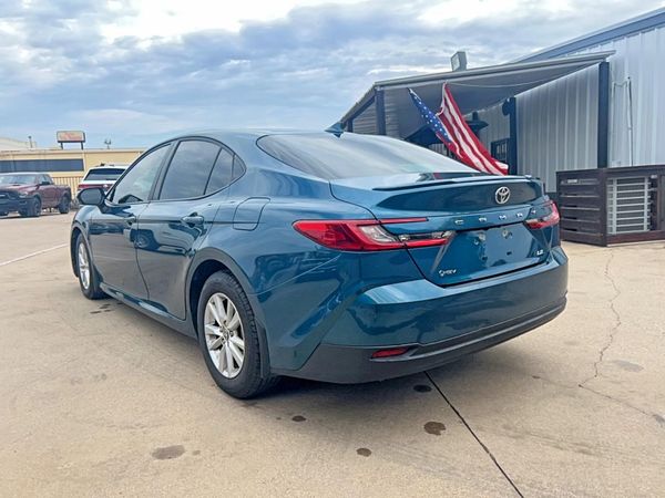 2025 TOYOTA CAMRY