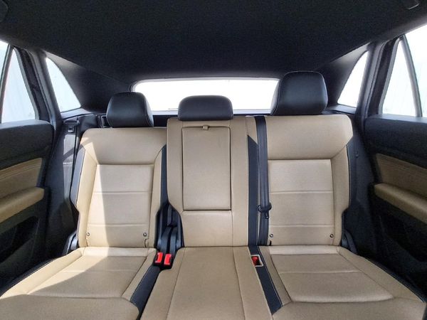 2021 VOLKSWAGEN ATLAS CROSS SPORT 4Motion SE — SUVN
