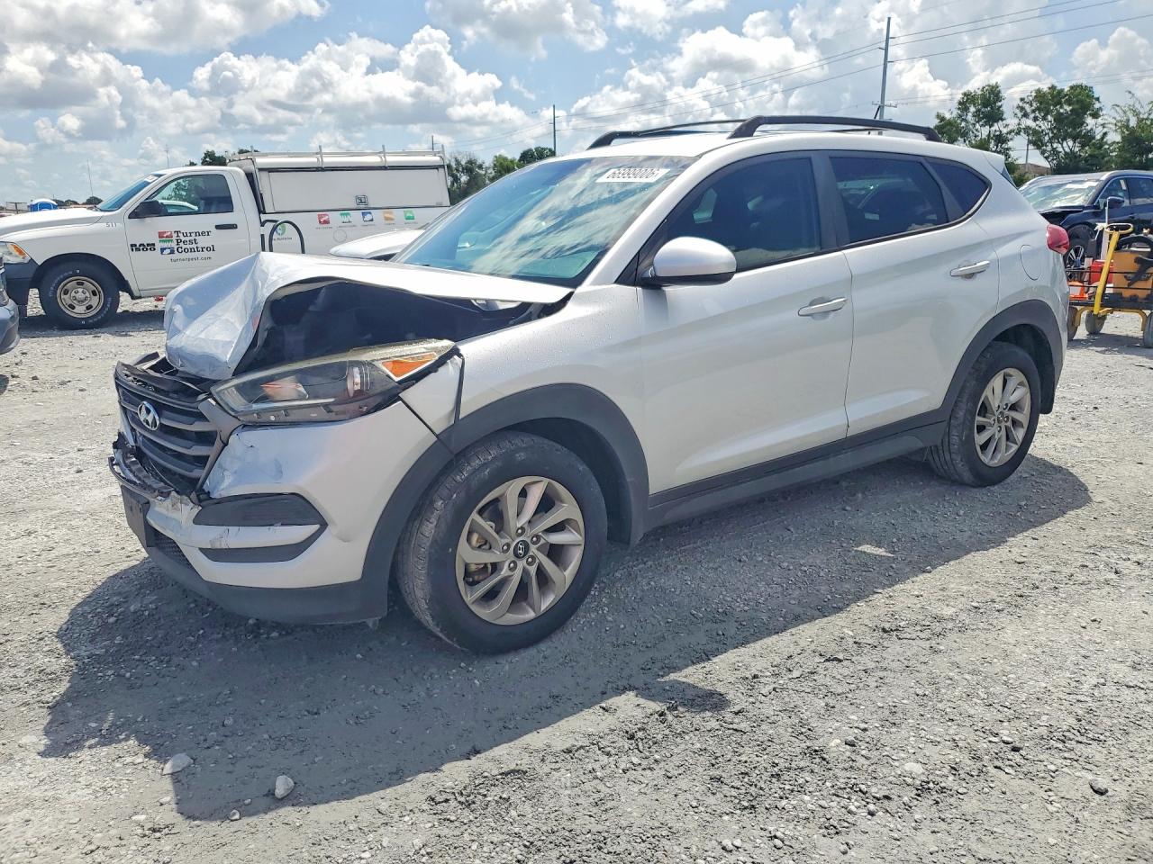 2016 HYUNDAI TUCSON