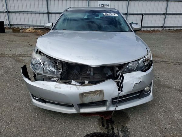 2013 TOYOTA CAMRY