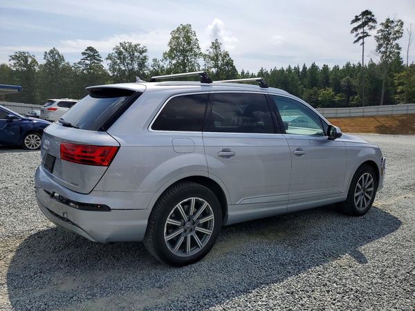 2017 AUDI Q7