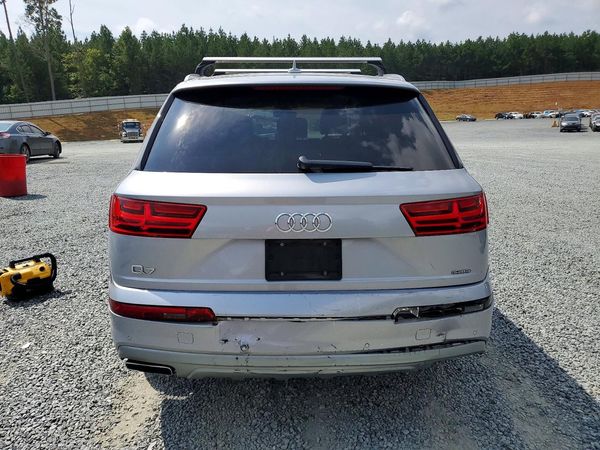 2017 AUDI Q7