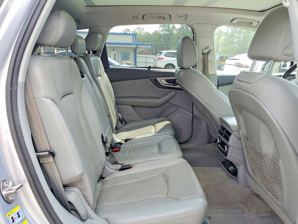 2017 AUDI Q7
