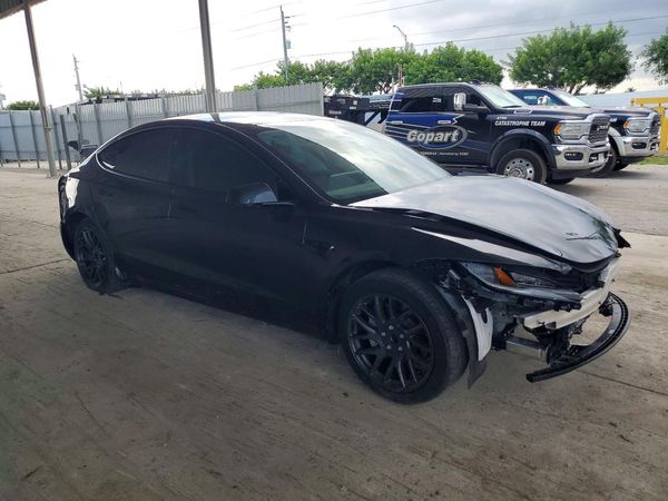 2026 TESLA MODEL 3