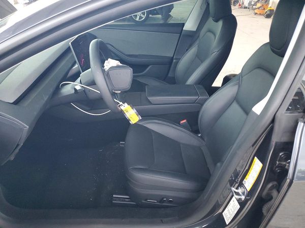 2026 TESLA MODEL 3