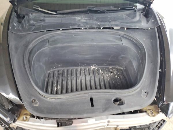 2026 TESLA MODEL 3
