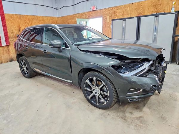 2018 VOLVO XC60 Inscription