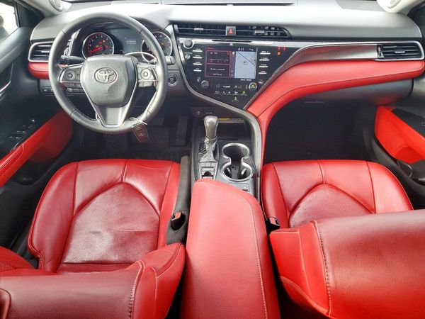 2019 TOYOTA CAMRY