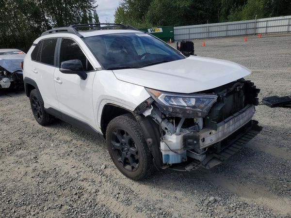 2020 TOYOTA RAV 4