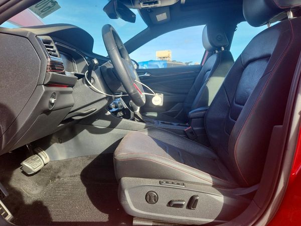 2023 VOLKSWAGEN JETTA