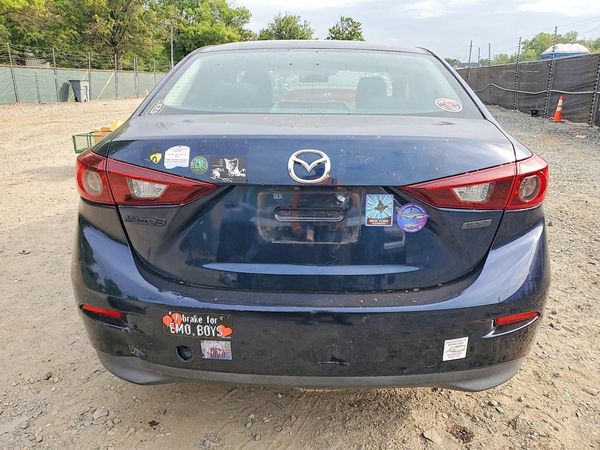 2017 MAZDA 3 Sport