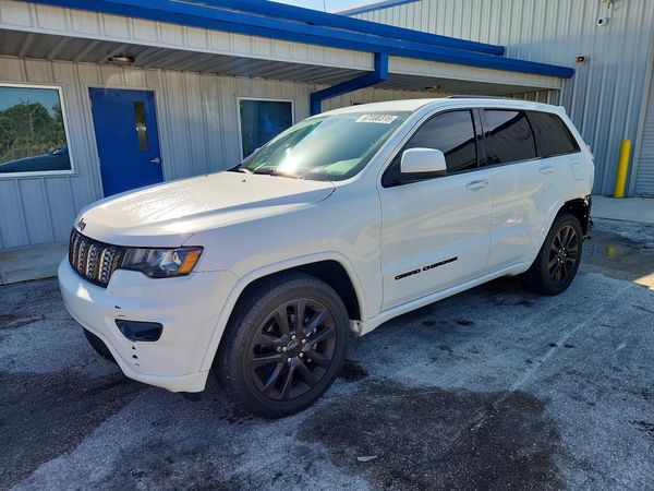 2018 JEEP GRAND CHEROKEE Laredo