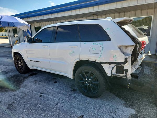 2018 JEEP GRAND CHEROKEE Laredo