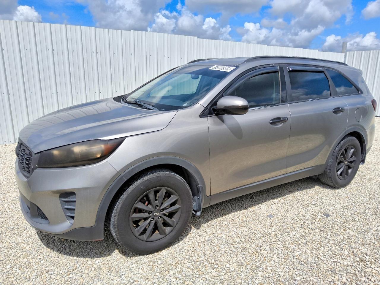 2019 KIA SORENTO L, LX, S — Front 3/4