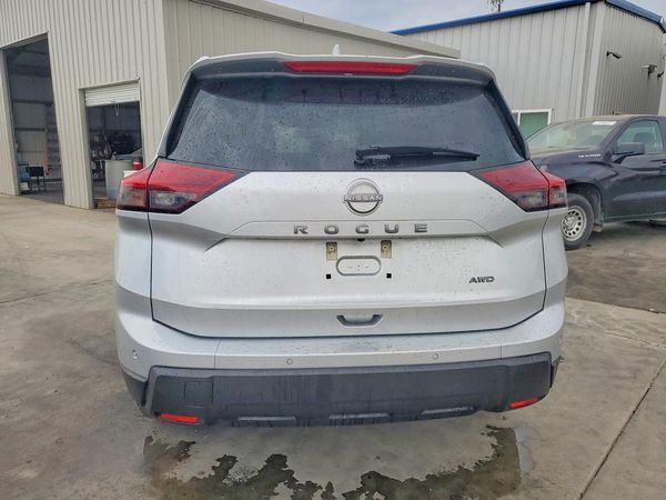 2025 NISSAN ROGUE SV