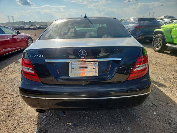 2013 MERCEDES-BENZ C