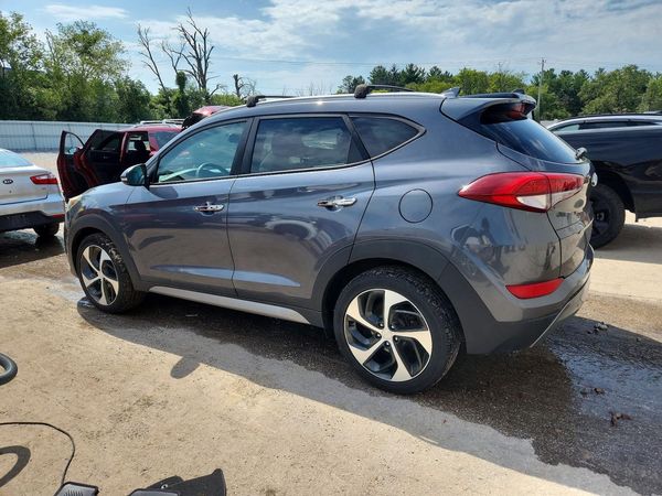 2017 HYUNDAI TUCSON