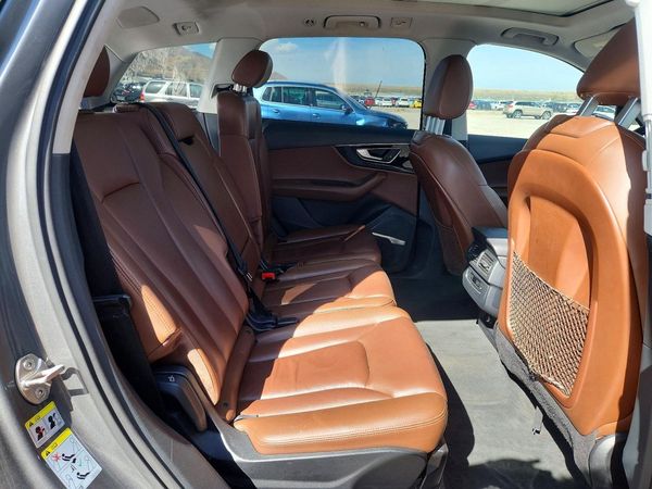 2018 AUDI Q7