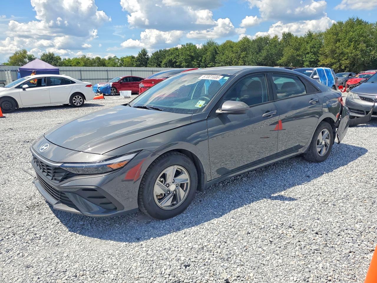 2024 HYUNDAI ELANTRA SE