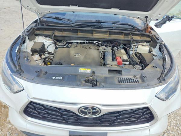 2022 TOYOTA HIGHLANDER