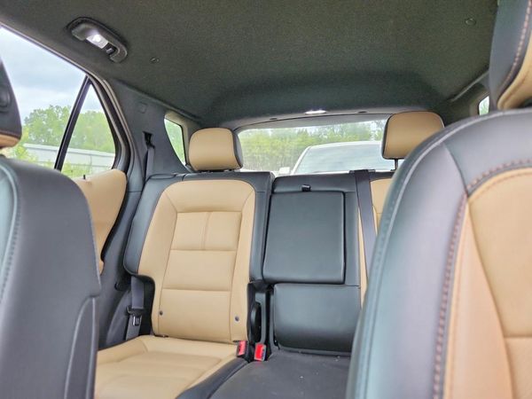 2022 CHEVROLET EQUINOX Premier (1LZ)