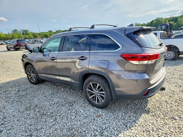 2018 TOYOTA HIGHLANDER