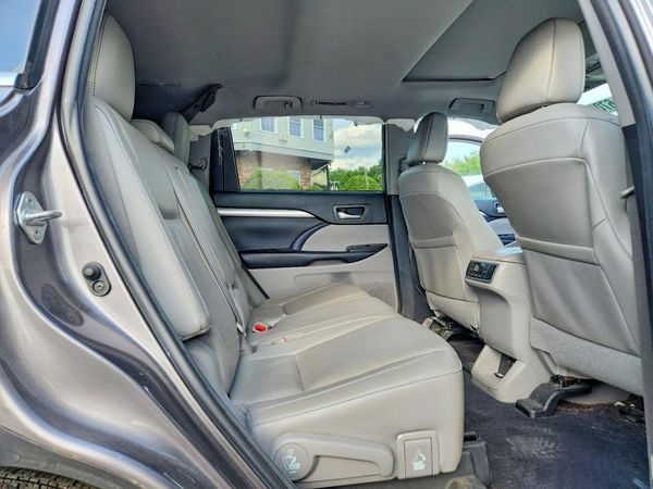 2018 TOYOTA HIGHLANDER
