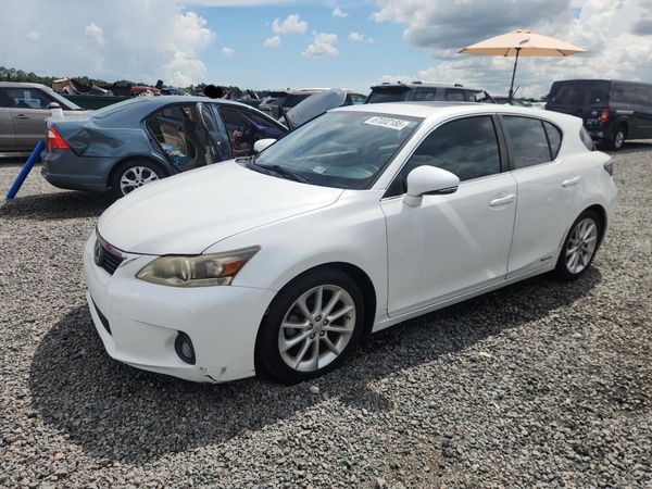 2013 LEXUS CT 200h