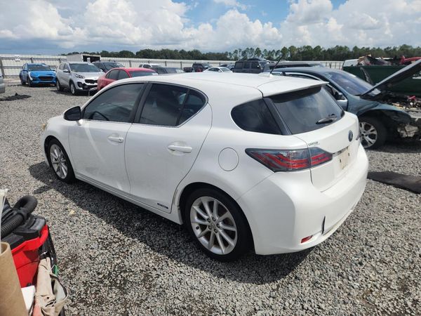 2013 LEXUS CT 200h