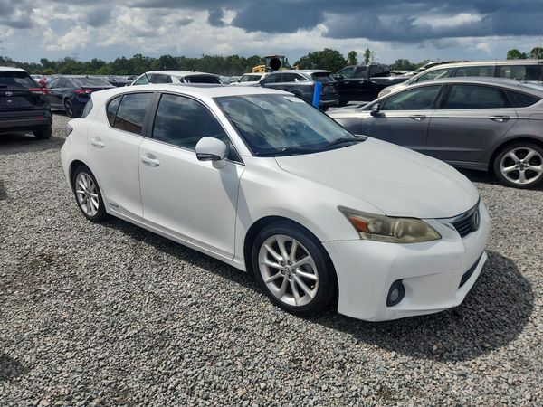 2013 LEXUS CT 200h