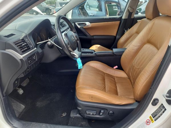 2013 LEXUS CT 200h