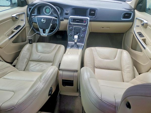 2013 VOLVO S60