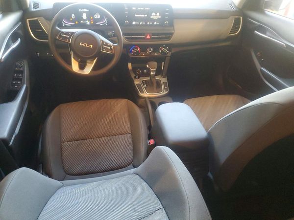 2026 KIA SELTOS LX
