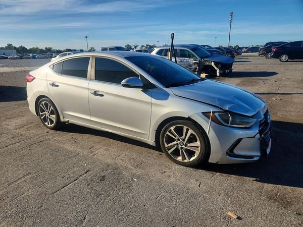 2017 HYUNDAI ELANTRA